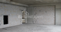 Квартира 75.89 м² - Леха і Марії Качинських, Батумі, Грузія
