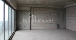 Квартира 75.89 м² - Леха і Марії Качинських, Батумі, Грузія