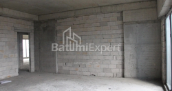 Квартира 63.46 м² - Леха і Марії Качинських, Батумі, Грузія