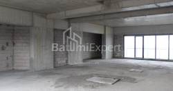 Квартира 2-комн 173.2 м² - Леха і Марії Качинських, Батумі