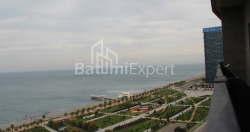 Квартира 75.89 м² - Леха і Марії Качинських, Батумі, Грузія
