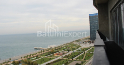Квартира 76.07 м² - Леха і Марії Качинських, Батумі, Грузія
