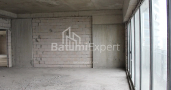 Квартира 76.07 м² - Леха і Марії Качинських, Батумі, Грузія
