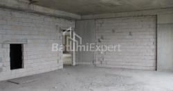 Квартира 76.07 м² - Леха і Марії Качинських, Батумі, Грузія