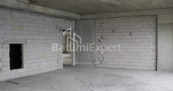 Квартира 76.07 м² - Леха і Марії Качинських, Батумі, Грузія