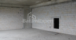 Квартира 76.07 м² - Леха і Марії Качинських, Батумі, Грузія