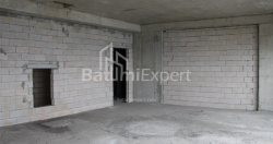 Квартира 76.07 м² - Леха і Марії Качинських, Батумі, Грузія