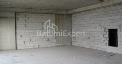 Квартира 2-комн 76.1 м² - Леха і Марії Качинських, Батумі