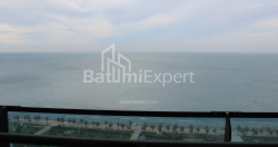 Квартира 76.07 м² - Леха і Марії Качинських, Батумі, Грузія