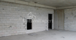 Квартира 76.07 м² - Леха і Марії Качинських, Батумі, Грузія