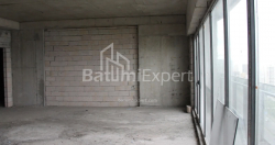 Квартира 76.12 м² - Леха і Марії Качинських, Батумі, Грузія