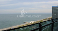 Квартира 76.12 м² - Леха і Марії Качинських, Батумі, Грузія