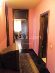 Квартира 3-комн 78 м² - Шерифа Хімшіашвілі, Батумі