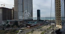 Квартира 4-комн 117 м² - Алея Героїв, Батумі