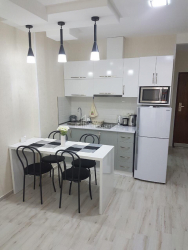 Квартира 33 м² - Шерифа Хімшіашвілі, Батумі, Грузія