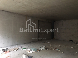 Квартира 70.4 м² - Вахтанга Горгасалі, Батумі, Грузія