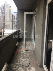 Квартира 1-комн 70.4 м² - Вахтанга Горгасалі, Батумі