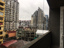 Квартира 1-комн 70.4 м² - Вахтанга Горгасалі, Батумі