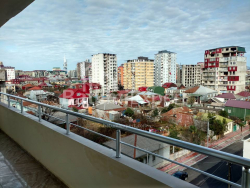 Квартира 4-комн 72 м² - Петра Мелiкiшвiлi, Батумі