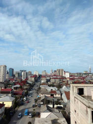 Квартира 4-комн 72 м² - Петра Мелiкiшвiлi, Батумі