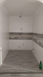 Квартира 2-комн 42 м² - Фрiдiона Халвашi, Батумі