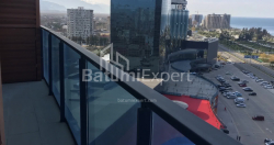 Квартира 57.65 м² - Леха і Марії Качинських, Батумі, Грузія