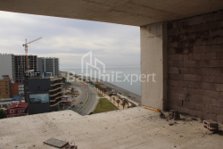 Квартира 38.54 м² - Леха і Марії Качинських, Батумі, Грузія