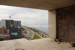 Квартира 38.54 м² - Леха і Марії Качинських, Батумі, Грузія