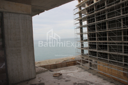 Квартира 44.89 м² - Леха і Марії Качинських, Батумі, Грузія