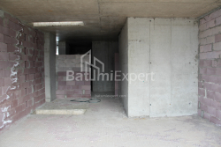 Квартира 38.54 м² - Леха і Марії Качинських, Батумі, Грузія