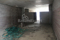 Квартира 43.86 м² - Леха і Марії Качинських, Батумі, Грузія