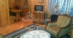 Квартира 3-комн 78 м² - Петра Мелiкiшвiлi, Батумі