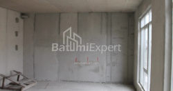 Квартира 74.8 м² - Леха і Марії Качинських, Батумі, Грузія