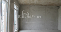Квартира 74.8 м² - Леха і Марії Качинських, Батумі, Грузія