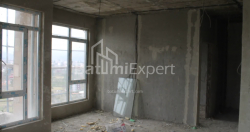 Об'єкт, що будується 55.8 м² - Леха і Марії Качинських, Батумі, Грузія