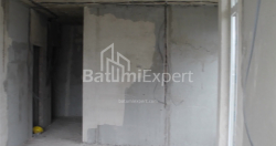 Об'єкт, що будується 55.7 м² - Леха і Марії Качинських, Батумі, Грузія