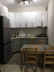 Квартира 3-комн 65 м² - Шалва Інасаридзе, Батумі