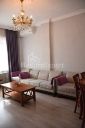 Квартира 3-комн 75 м² - Фрiдiона Халвашi, Батумі