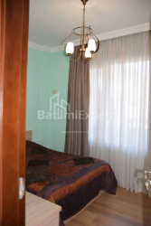 Квартира 75 м² - Фрiдiона Халвашi, Батумі, Грузія