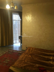Квартира 4-комн 110 м² - Галактiона Табiдзе, Батумі
