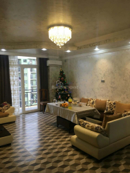 Квартира 4-комн 110 м² - Галактiона Табiдзе, Батумі