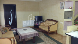 Квартира 3-комн 106 м² - Зураба Горгiладзе, Батумі