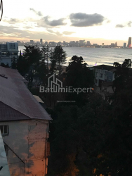 Квартира 3-комн 78 м² - Лесерідзе, Батумі