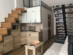Квартира 2-комн 75 м² - Юсуфа Кобаладзе, Батумі