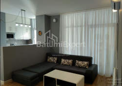 Квартира 3-комн 80 м² - Oлександра Пушкiна, Батумі