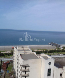 Квартира 4-комн 120 м² - Шерифа Хімшіашвілі, Батумі
