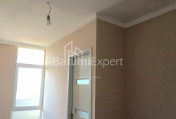 Квартира 2-комн 46 м² - Юсуфа Кобаладзе, Батумі