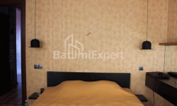 Квартира 3-комн 92 м² - Деметре Тавдадебулі, Батумі