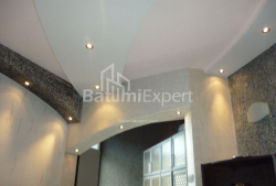Квартира 5-комн 130 м² - Царя Парнаваза, Батумі