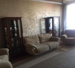 Квартира 3-комн 80 м² - Юр'ївська, Батумі